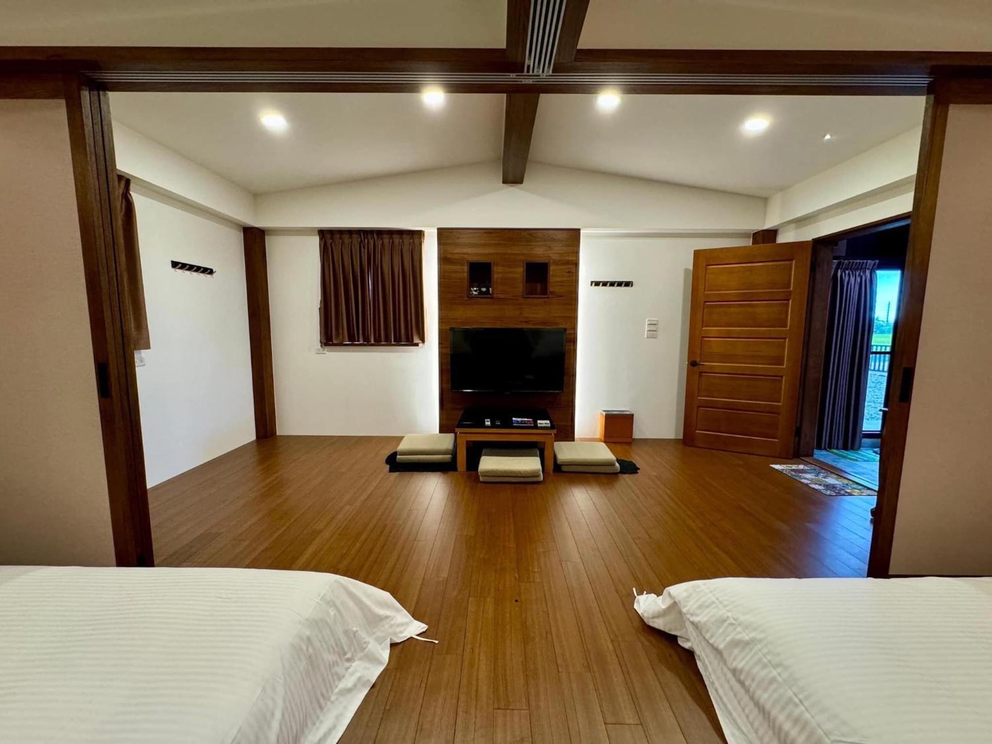 Tu Wei 192 Homestay Zhuangwei Экстерьер фото