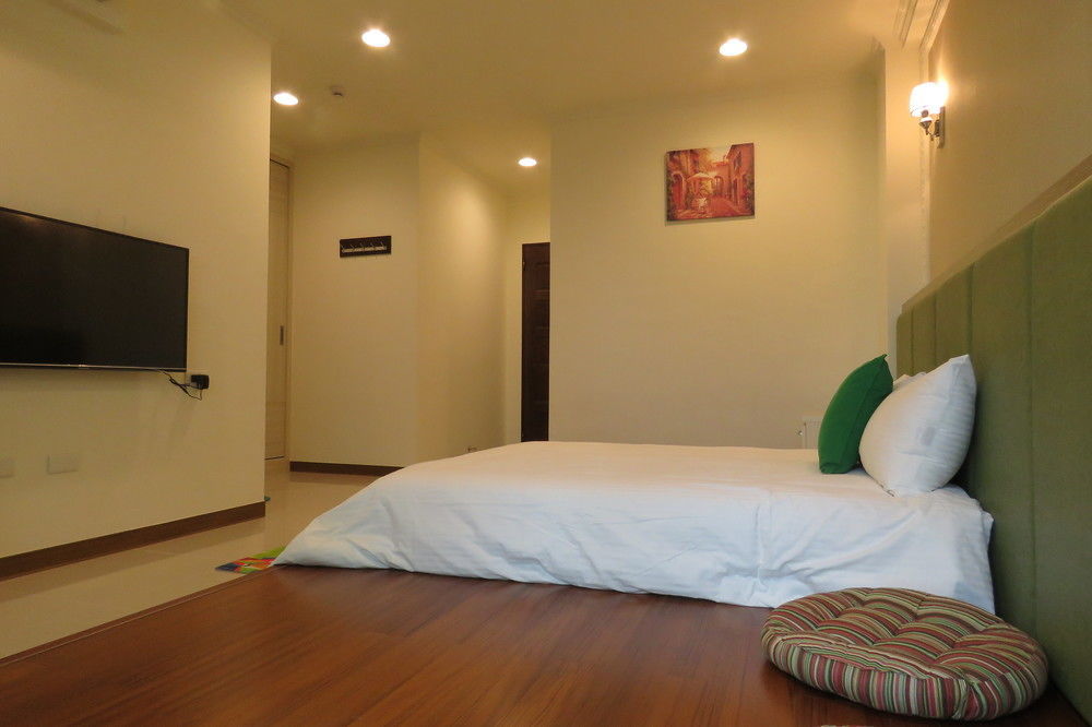 Tu Wei 192 Homestay Zhuangwei Экстерьер фото
